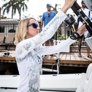 Huk Women's Kryptek Performance Long Sleeve Fishing Shirt